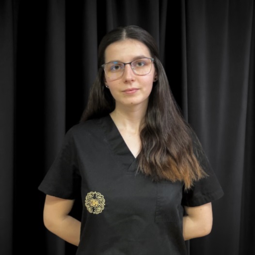 Diana Sas, Specialist remodelare corporală, rejuvenare facială și epilare laser