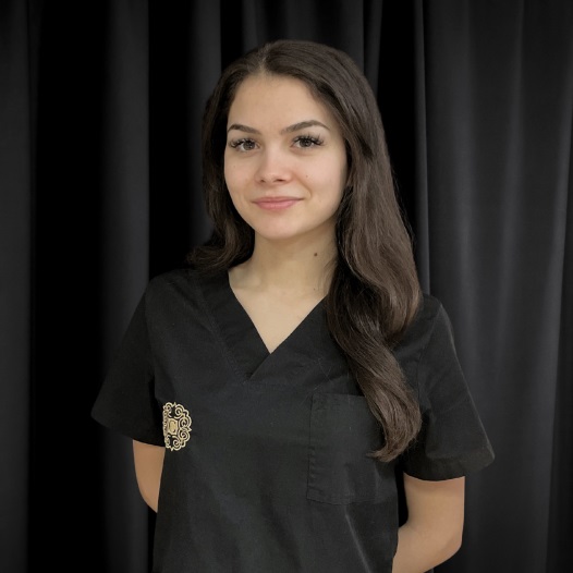 Diana Sas, Specialist remodelare corporală, rejuvenare facială și epilare laser